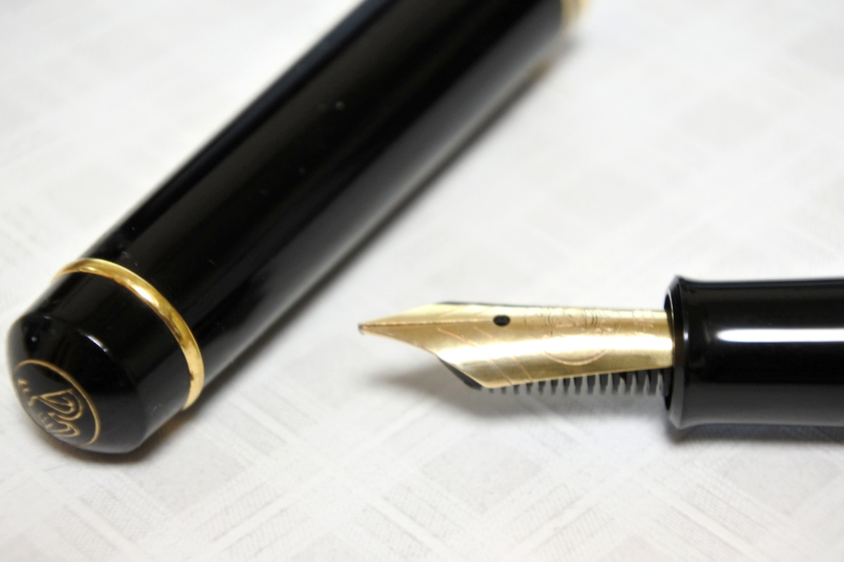 希少品 Pelikan（ペリカン）M250 万年筆 12C-HEF ペリカン 万年筆 M250初期型 ブルーマーブル HEF 12C 1985年頃 Pelikan