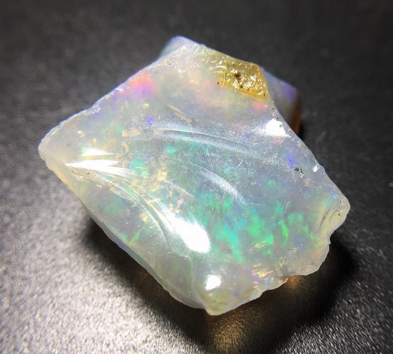 ホワイトオパールかもしれない謎の原石 エチオピアクリスタル ホワイト オパール原石 62ct 乾燥品 エチオピア