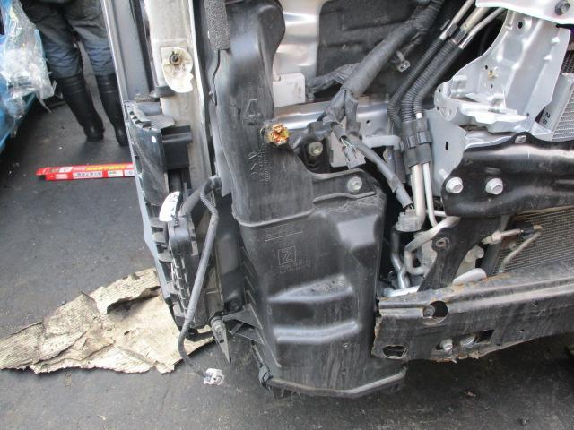 200系(KDH206V) ハイエース/レジアスエース 純正 エアクリーナーセット ディーゼル用 小ジャンク 即決 8085812