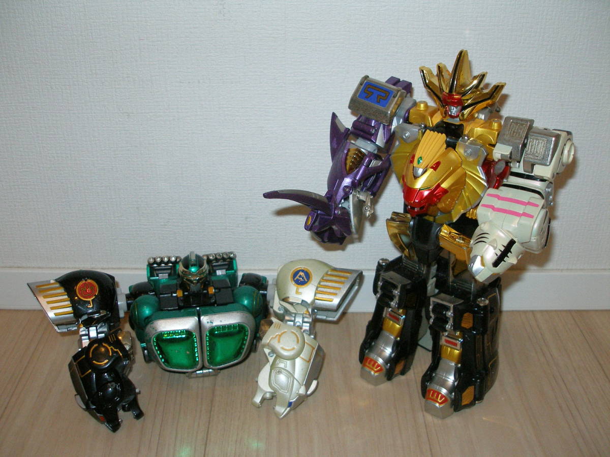 おもちゃ 百獣戦隊ガオレンジャー DXガオバイソン ガオキング パワー