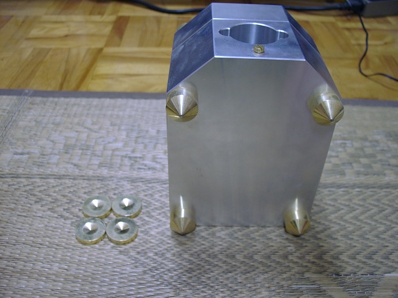 K's Lab　最高峰オーディオ電源タップ　WATTGATE 381_5