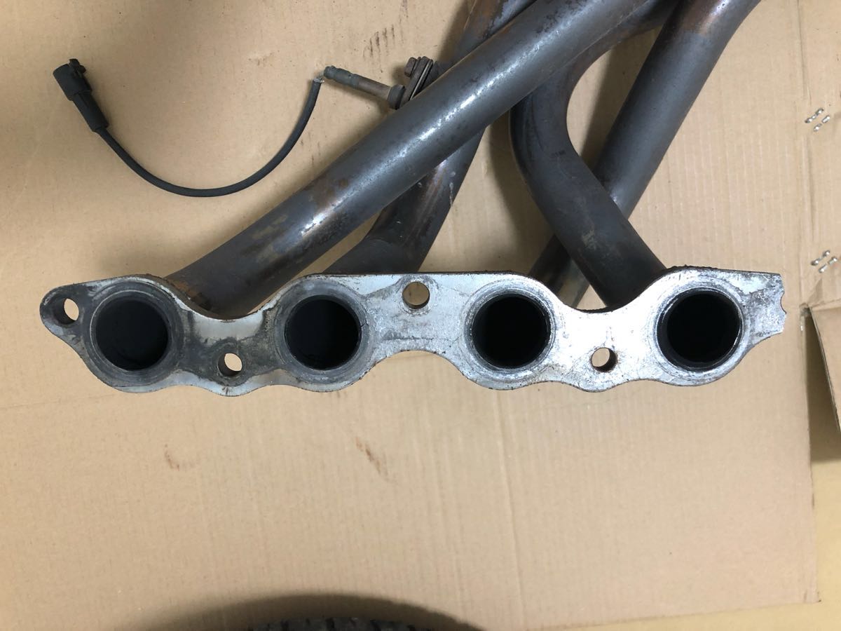ae86 エキゾーストマニホールド メーカー不明