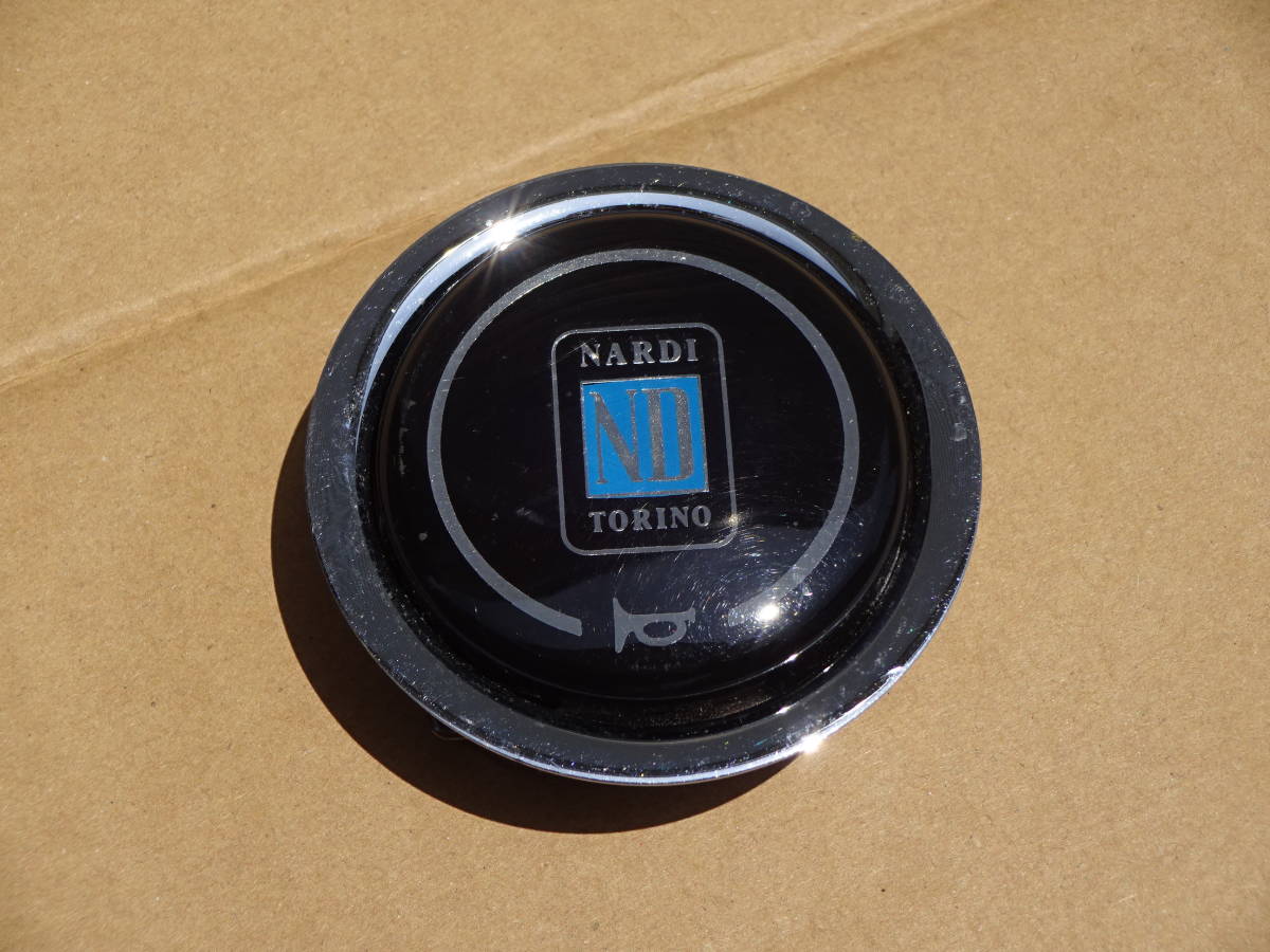 全国無料，セール ナルディ NARDI ホーンボタン(ステアリング、ハンドル関連用品)｜売買されたオークション情報、yahooの商品情報をアーカイブ公開 - オークファン ステアリング、ハンドル関連用品