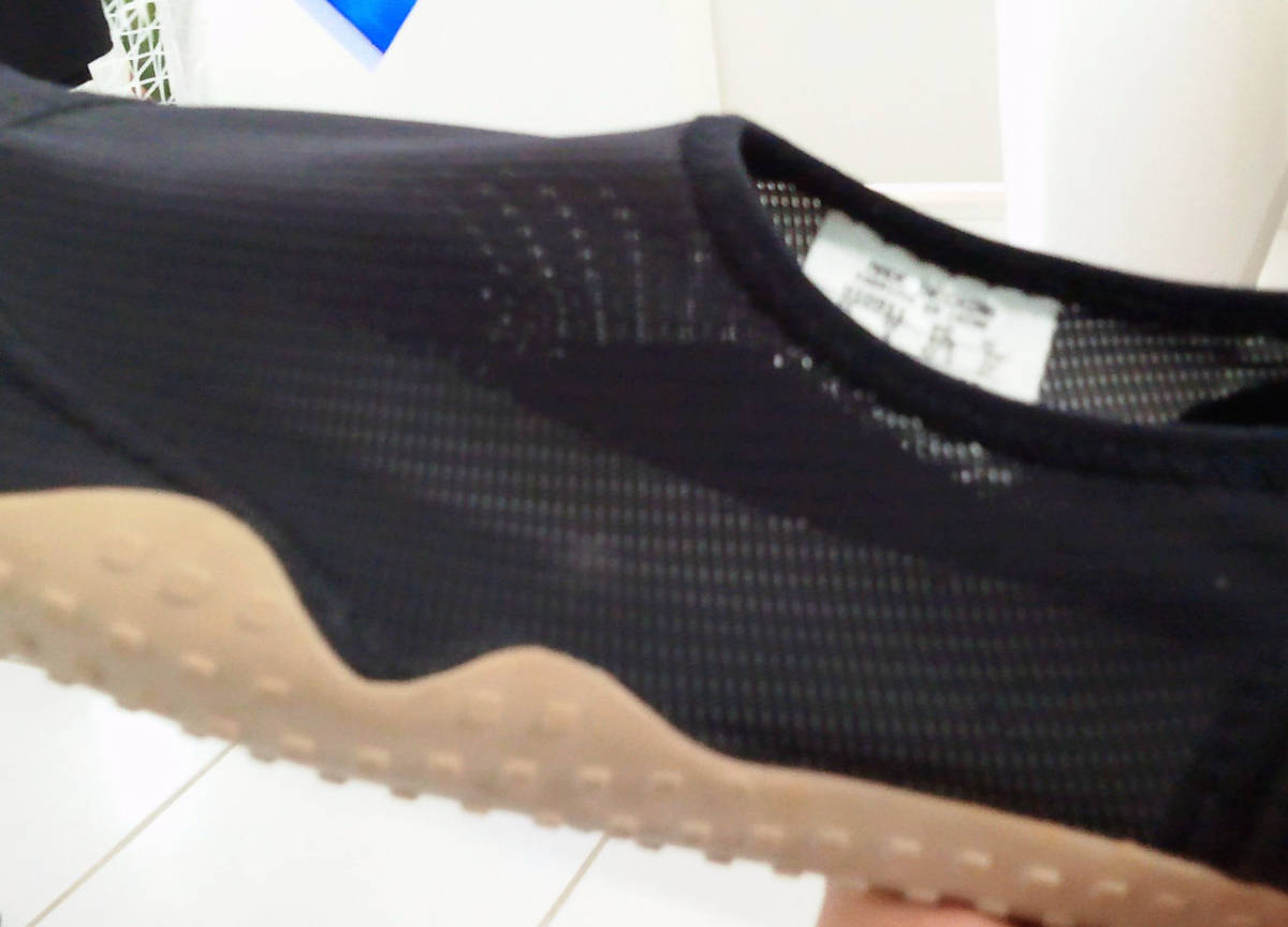 Nike Aqua Sock Classic アクアソック 99年 水陸両用 シューズ 90s ナイキ Us9 27 26 5 黒 27 0cm 売買されたオークション情報 Yahooの商品情報をアーカイブ公開 オークファン Aucfan Com
