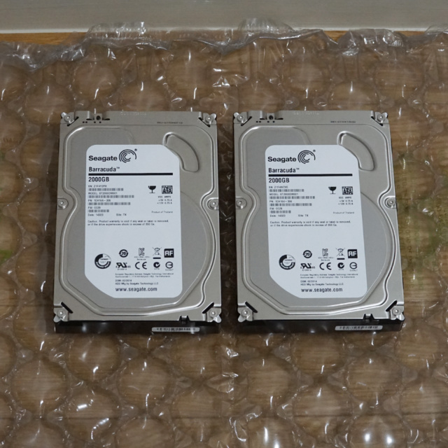 4TB HGST com: Ultrastar HUS724040ALE640 64MB Deskstar 7.2K