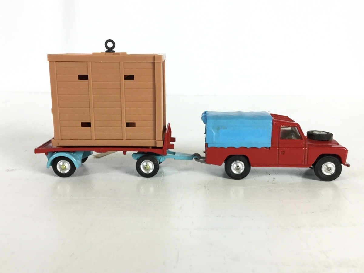 CORGI TOYS コーギー CHIPPERFIELDS LAND-ROVER WITH ELEPHANT AND