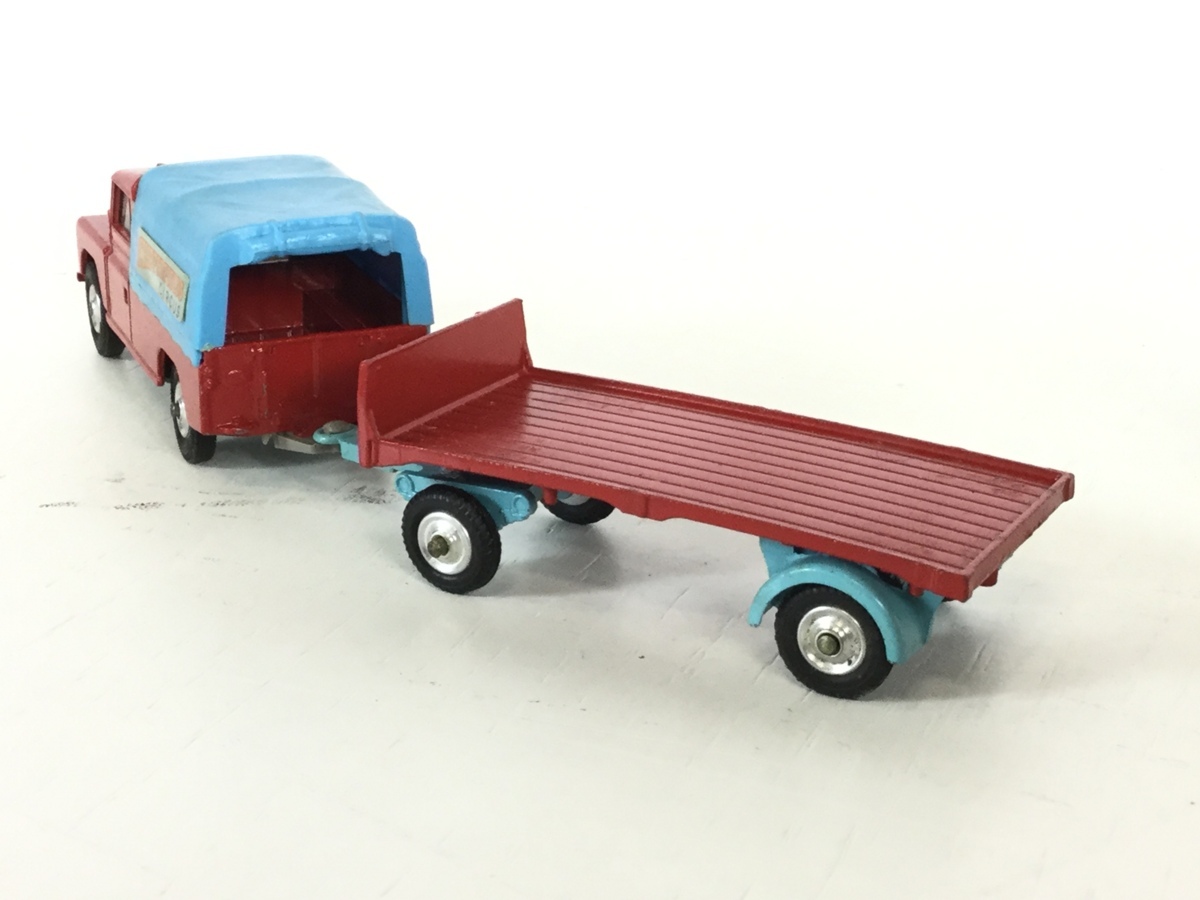 CORGI TOYS コーギー CHIPPERFIELDS LAND-ROVER WITH ELEPHANT AND