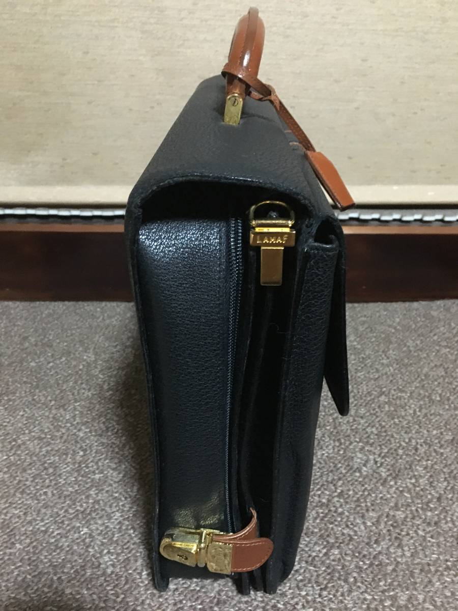 処分☆最高級☆売り切り！70万以上☆イタリー製 ラマエフ 本革レザー ビジネスバッグ ダレス 1～2日出張にも 美品 最終処分場 - 特殊建築No.1 VALUE#61 風木BR 大阪の産業廃棄物処理