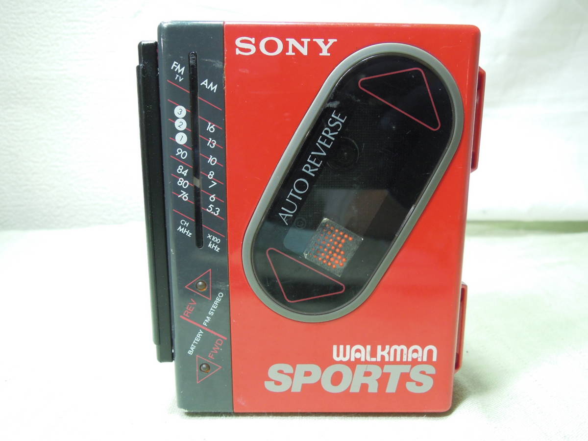 M1339■SONY ソニー/SPORTS/カセットWALKMAN カセットプレーヤー/WM-F75