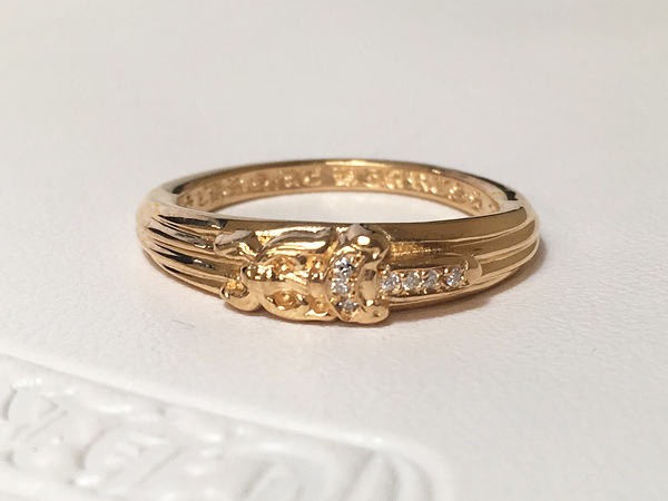 クロムハーツ ベビー クラシック ダガー リング 22k 純正ダイヤ 国内17号 鑑定済 指輪 売買されたオークション情報 Yahooの商品情報をアーカイブ公開 オークファン Aucfan Com