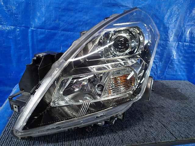 MPV LY3P 左ライト