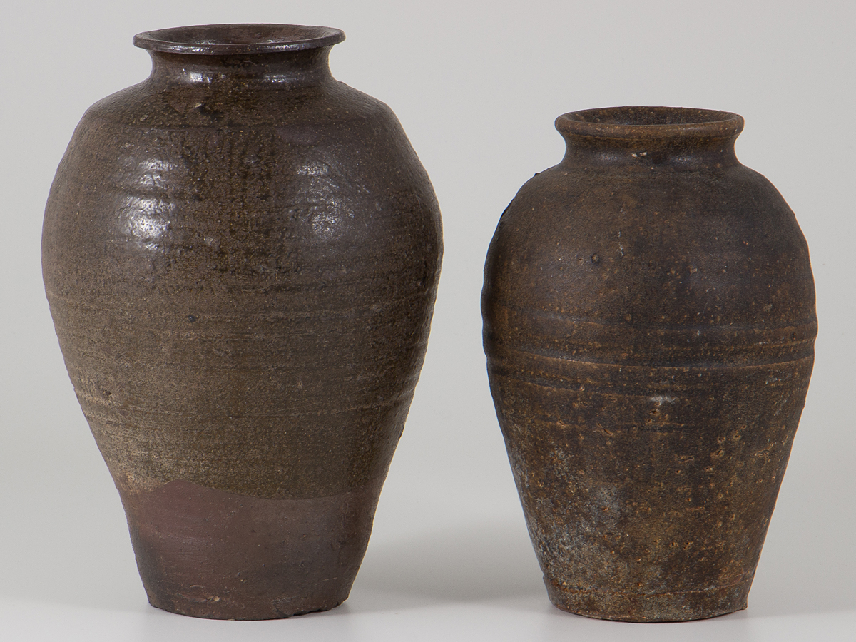 李朝の黒釉薬がたっぷりの壺茶道具破格値27.28日土日延長 伝統工芸品時代有る作 2026年最新Yahoo!オークション -李朝 染付 - 李朝・飴釉面取壺（韓国李
