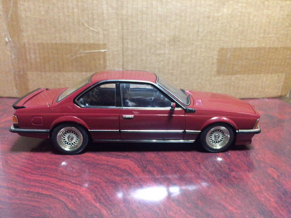 新品オートアート BMW M635 希少！ オートアート 1/18 BMW M635 CSi