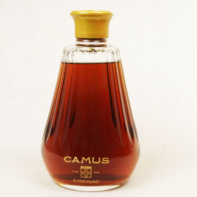 ☆未開栓△CAMUS/カミュ カラフェ バカラ 700ml 箱・替え栓付き☆ 未開封