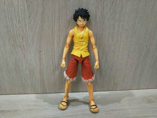 モンキー・D・ルフィ PASTBLUE (Ver.Yellow) 「ワンピース」 ヴァリアブルアクションヒーローズ PIECE ONE モンキー・D・ルフィ モンキー・D・ルフィSR《黄》※修正後 モンキー・D DAY'24』版