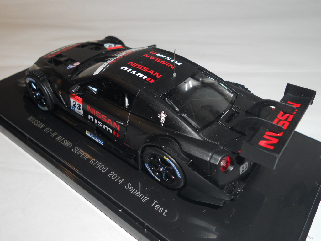 エブロ 1/43 日産GT-R 2014 インパル/ニスモ セパンテスト セット