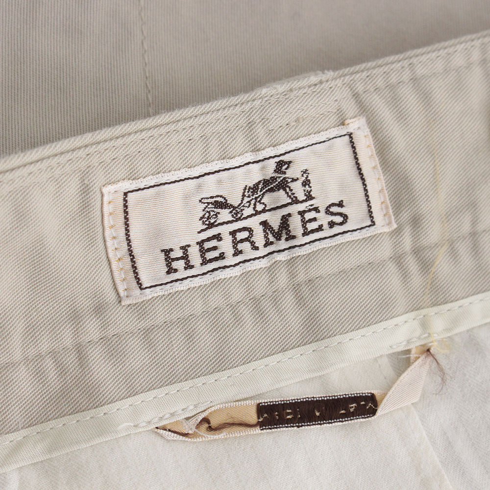 ■ HERMES エルメス ショートパンツ ハーフパンツ グレーベージュ メンズ 48 コットン100 中古 HERMES(エルメス) M ハーフ・ショートパンツ(メンズ) メンズ HERMES（ショートパンツ）のフリマアイテム一覧 ショートパンツ（ブランドエルメス）（メンズファッション