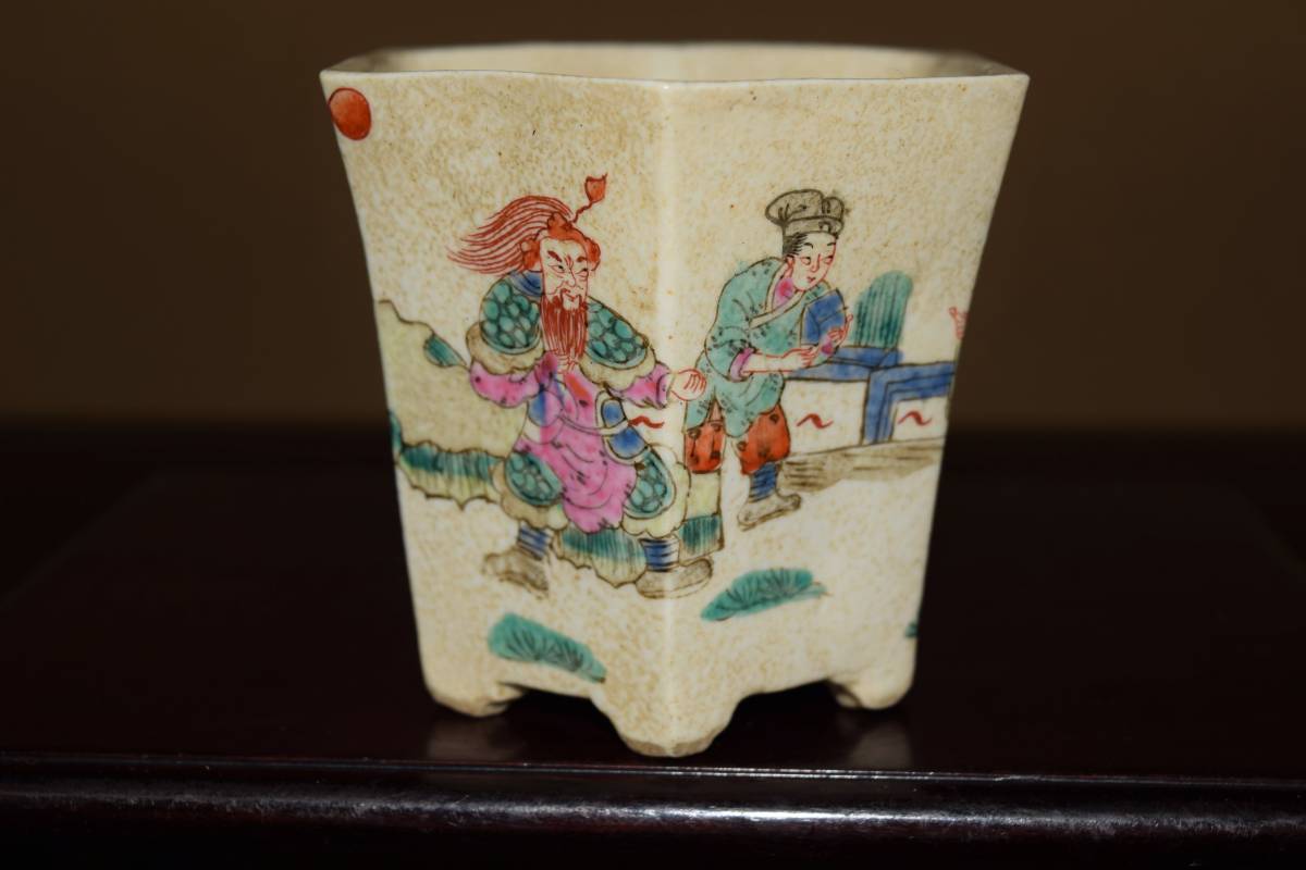 中国古美術品　五彩　花鳥文　大碗　大清康煕年製　22cm 鉢 五彩花鳥文盤 | 景徳鎮窯 | 収蔵品詳細 | 作品を知る | 東京富士美術館