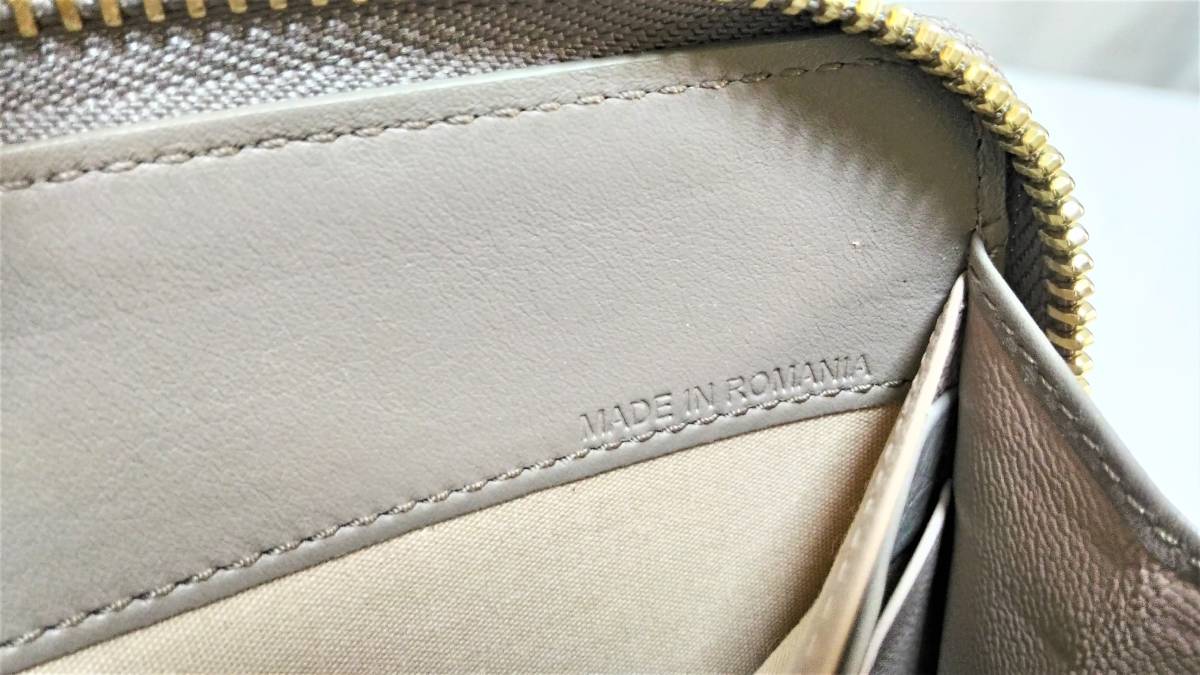 Chloe (クロエ) 【新品】 長財布 『INDY』 レザー L字ファスナー 