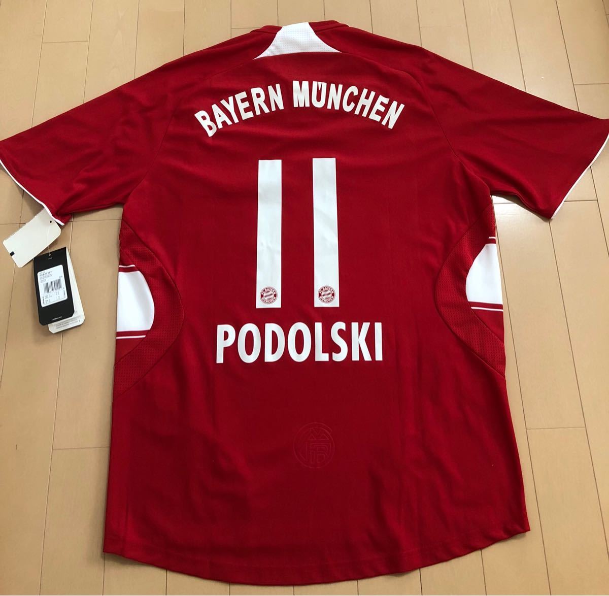  バイエルン ポドルスキー タグ付き(ブンデスリーガ)｜売買されたオークション情報、yahooの商品情報をアーカイブ公開 - オークファン ユニフォーム