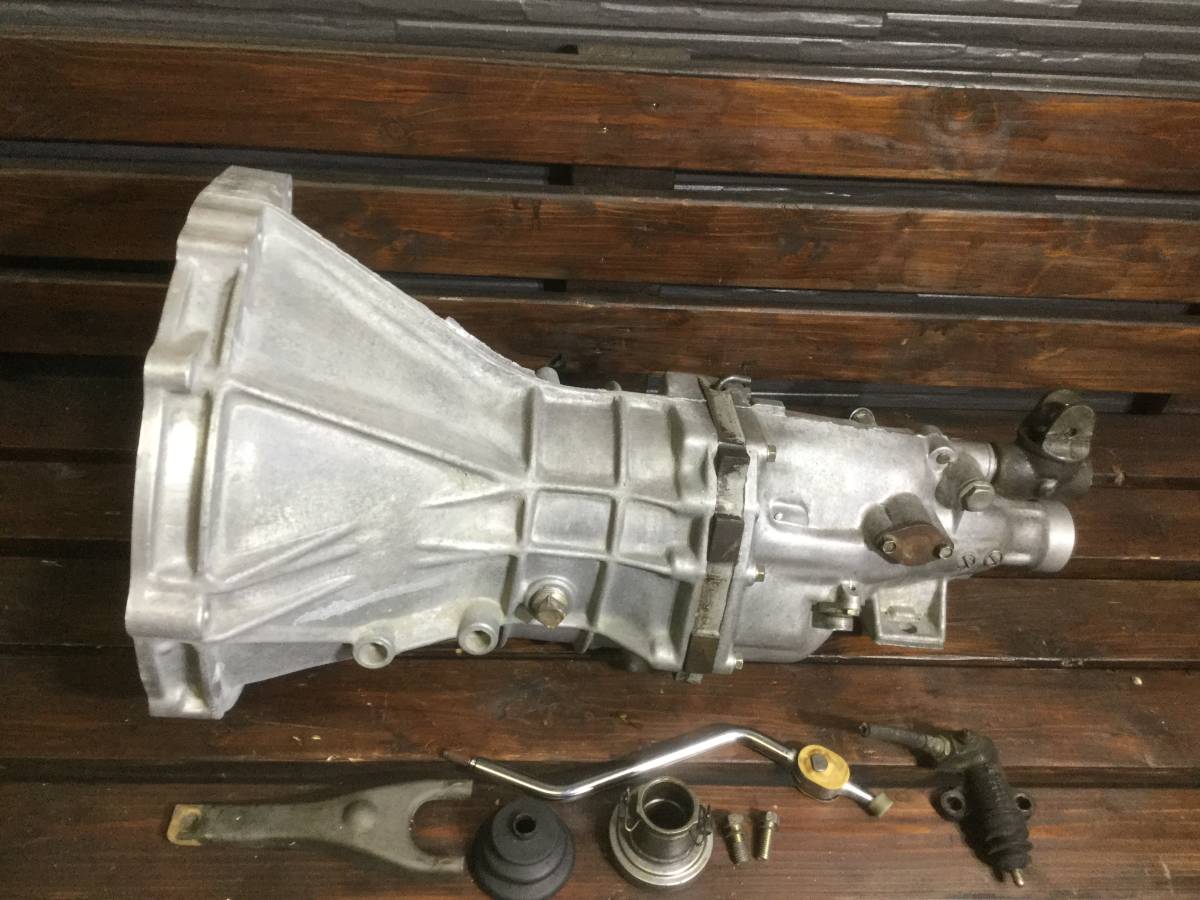 正規品，定番人気 510ブルーバード 71B ショート ミッション 当時物