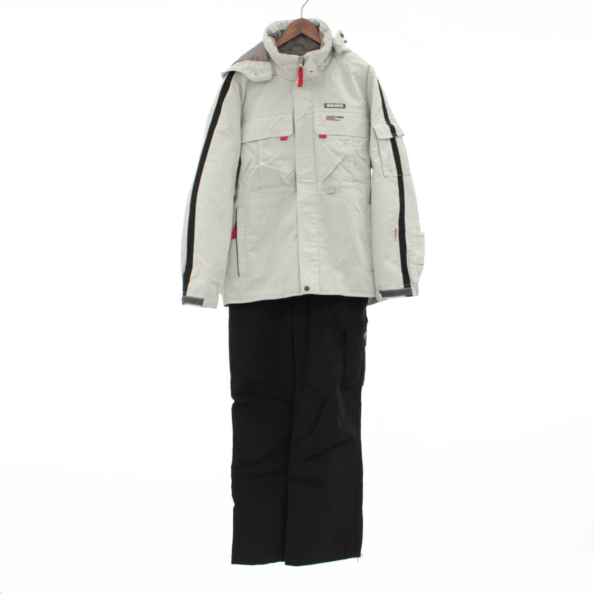 ☆美品☆非売品☆DESCENTE☆オガサカ☆デサント☆23-24☆スキー ☆美品☆非売品☆DESCENTE☆オガサカ☆デサント☆23-24☆スキー