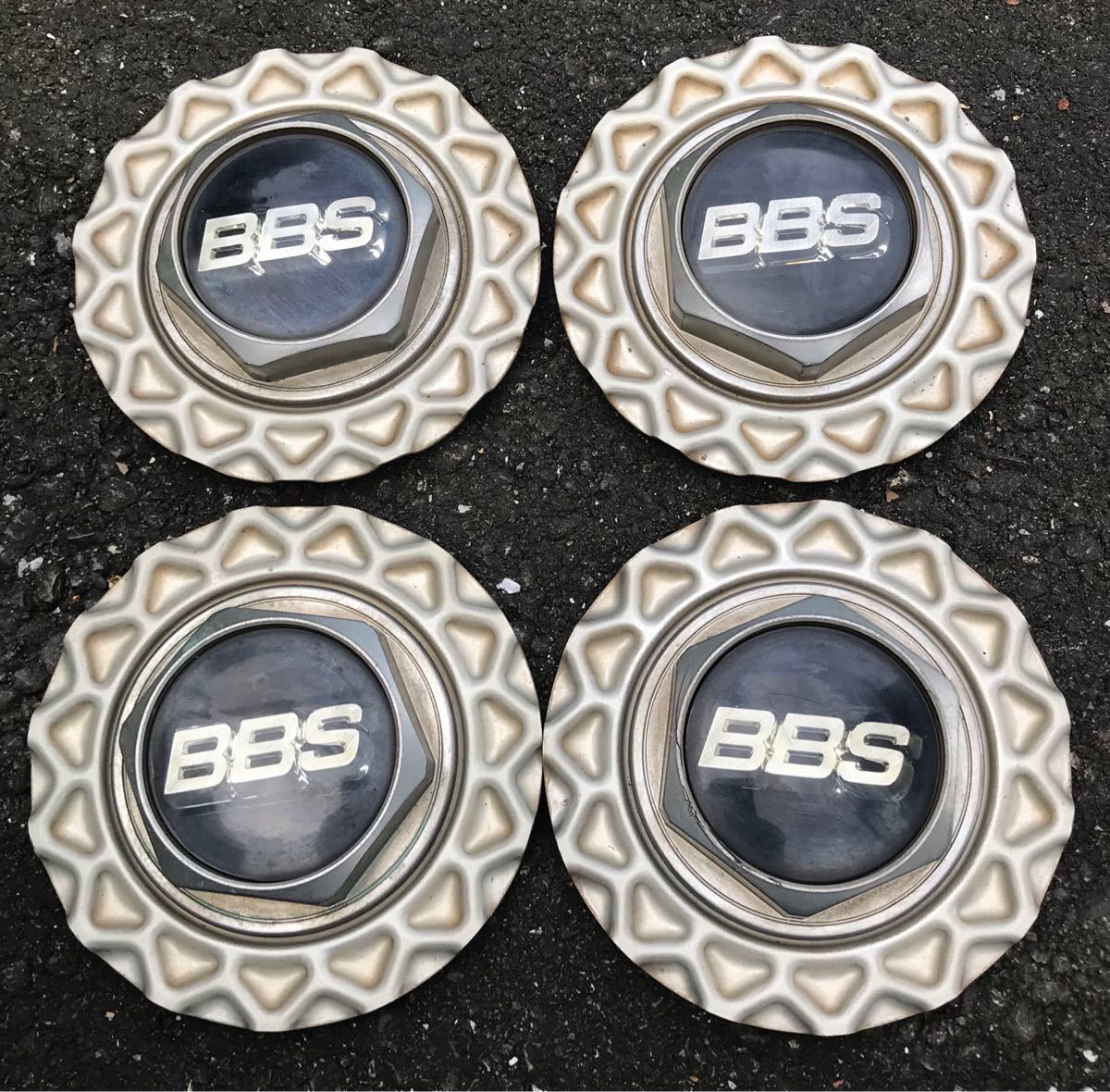 センターキャップ BBS rg 4枚 正規品 - bbs 0 09 サイズの通販 rg－r