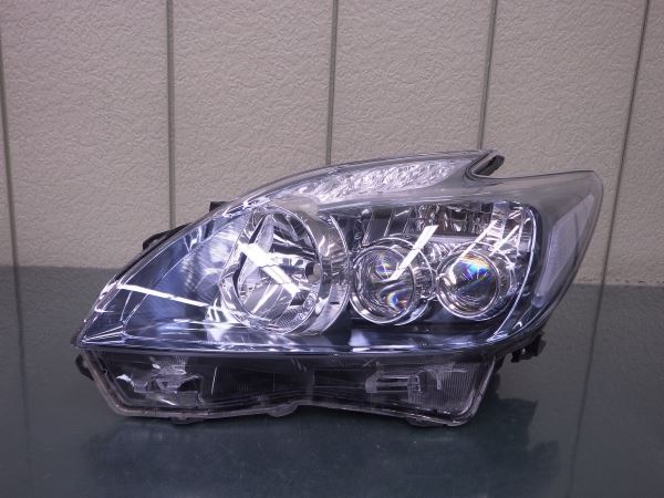 プリウス 4151242♪ プリウス♪ ZVW30 前期 左ライト LED KOITO 47-30
