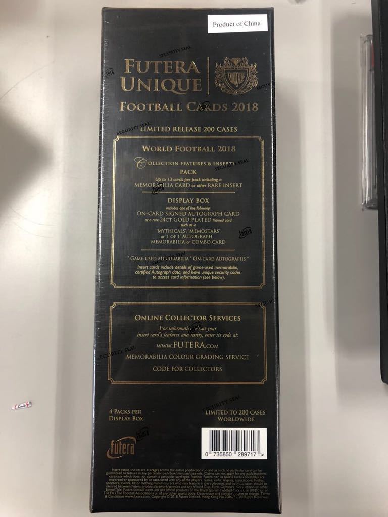 大人気! Futera Unique 2018 world football Box!! 200ケース限定品
