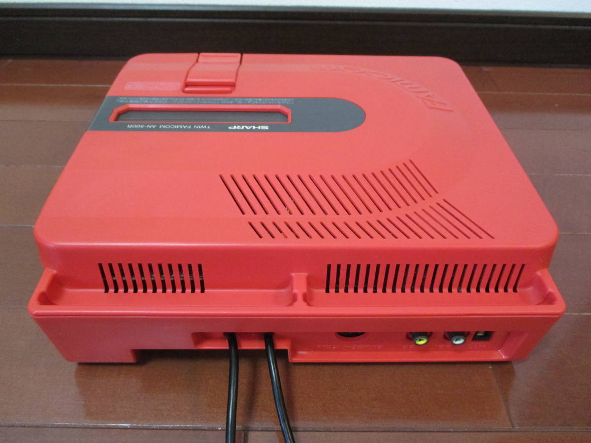 シャープ　ツインファミコン　ＡＮ－５００Ｒ　動作確認・清掃済み　中古品