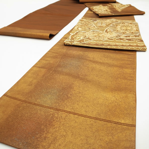 ◆みやがわ y207.豪華 袋帯 刺繍 引箔地 金茶色 金糸 華文 フォーマル 中古 仕立て上がり