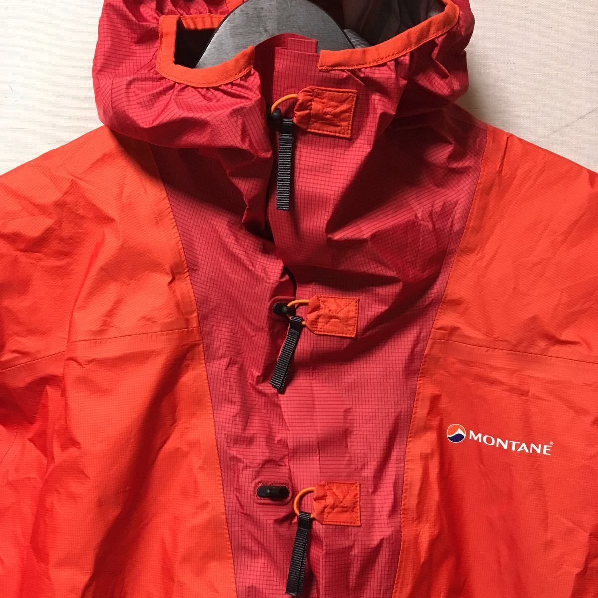 超激得，爆買い Montane モンテイン event Spektr Smock スペクター 