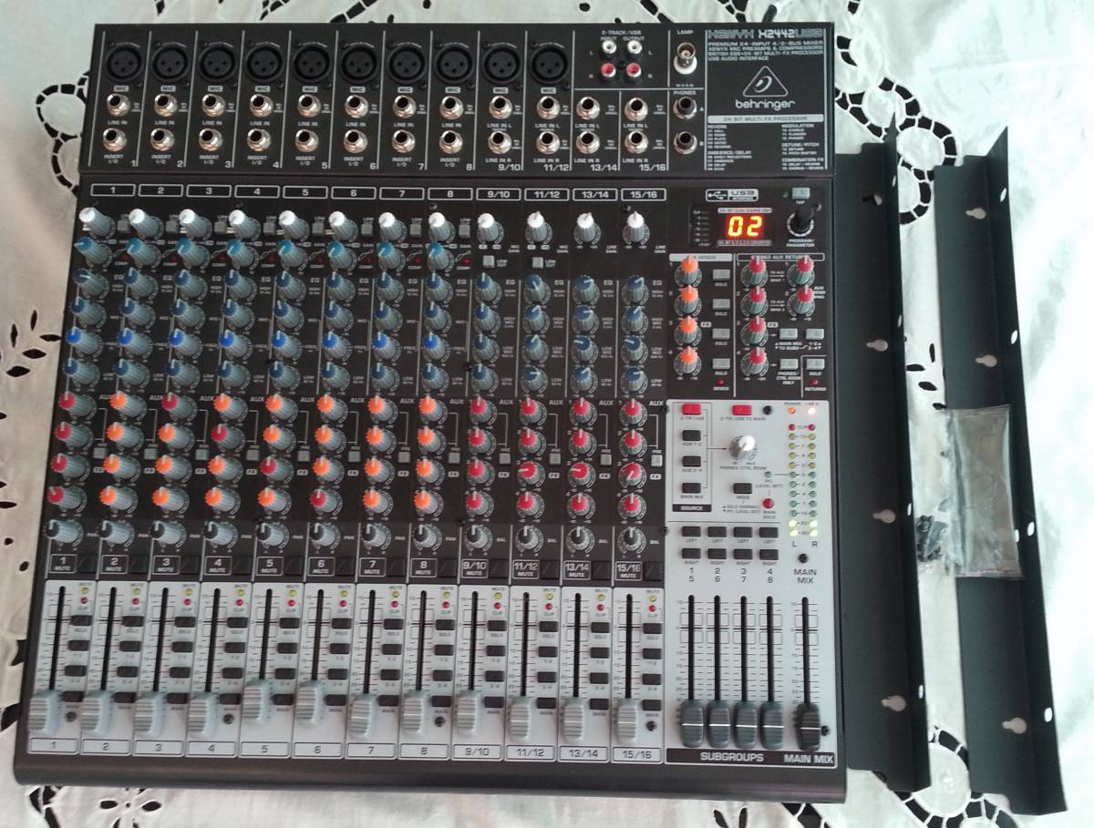 XENYX BEHRINGER ベリンガー アナログミキサー | ミキサー X1204USB