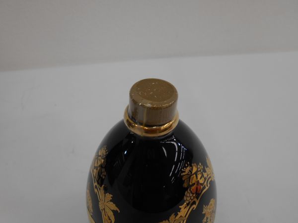 古酒 CAMUS Special Reserve PORCELAIN EGG DECANTER カミュ