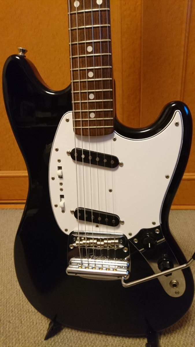 fender JAPANムスタング