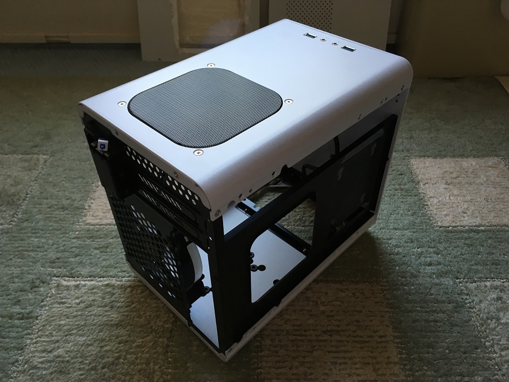 ☆ 中古 PCケース ☆ RAIJINTEK METIS PLUSシリーズ キューブ型