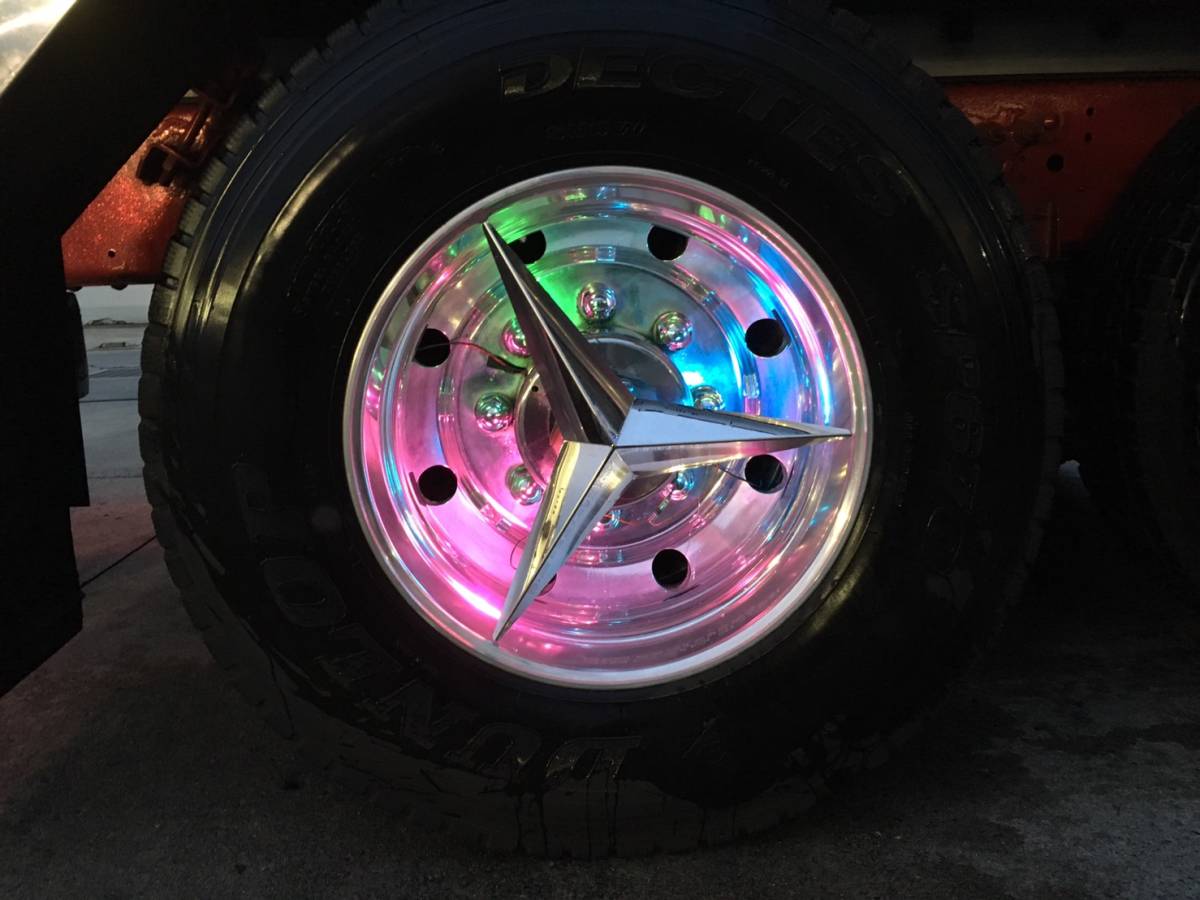 大型車用 ホイールスピンナー マーカー付 ホイール パーツ 【公式通販】