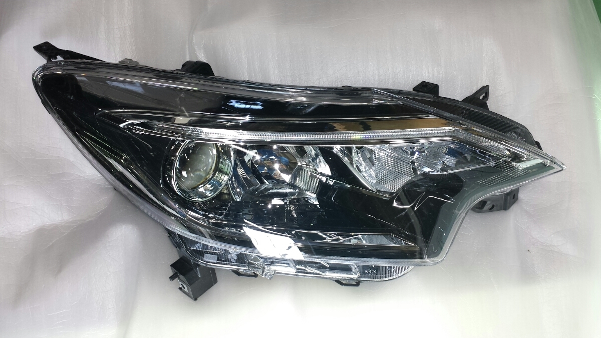 日産 E12 ノート e-power 右 ヘッドライト LED ICHIKOH1934 26010