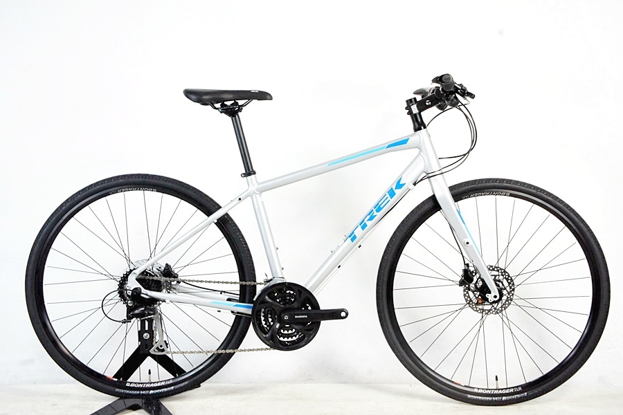 Trek クロス バイク シルバー Trek 電動自転車 シルバー 2024 2025年
