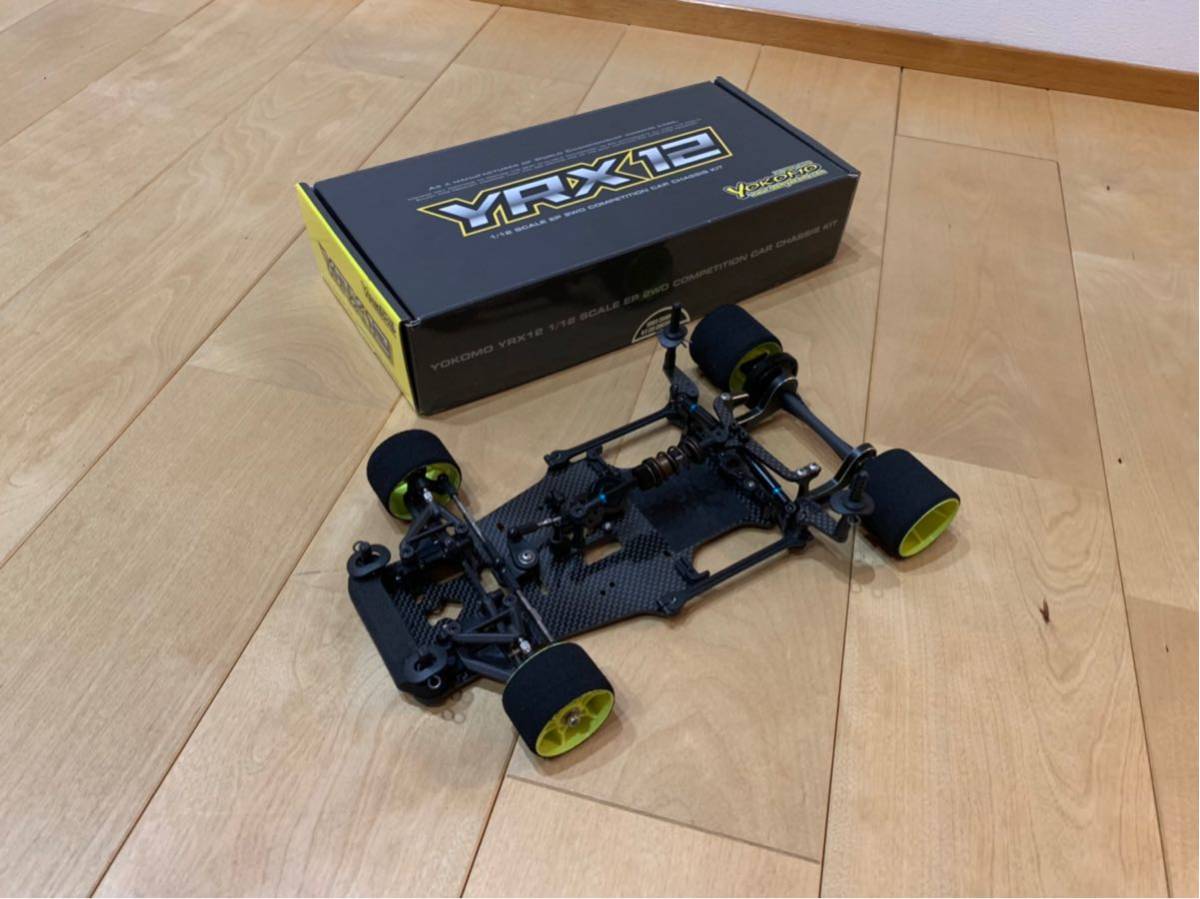 ヨコモ YRX12 中古 絶版ヨコモ YRX12 サーボ、ボディ、タイヤ