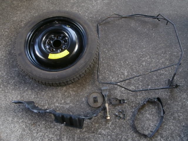 C25 セレナ スペアタイヤ ハンガ－ フック セット T125/90D16 セレナ