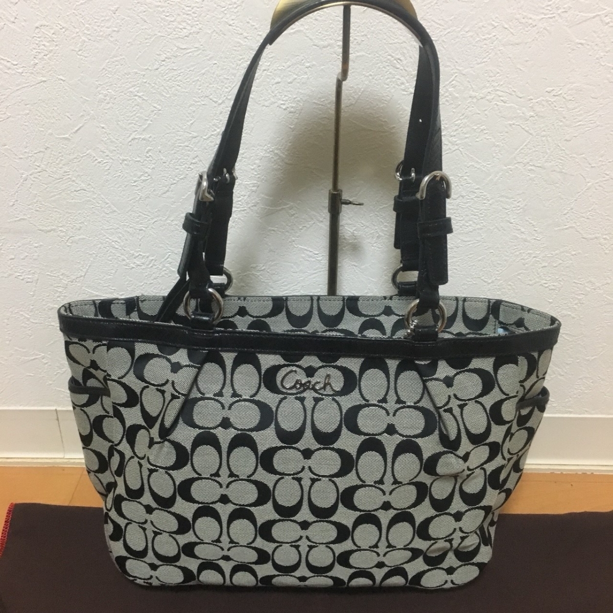 ほぼ美品 オススメ COACH コーチ シグネチャー トート バッグ ブラック