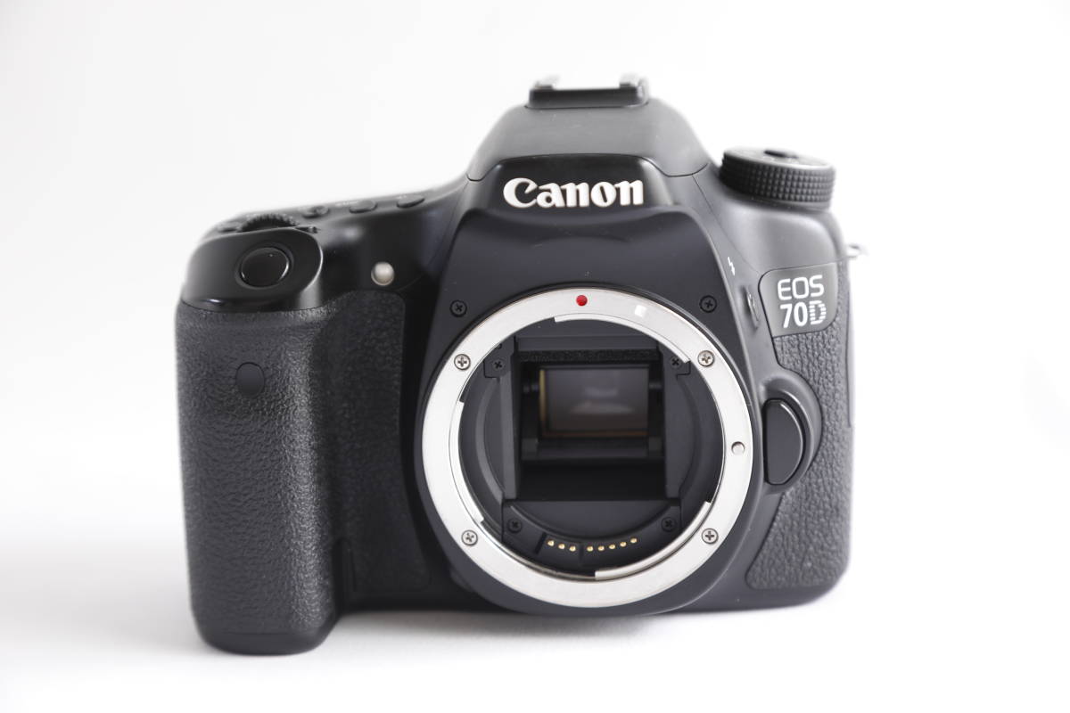 Canon キャノン デジタル一眼レフカメラ EOS70D ボディ EOS70D 中古