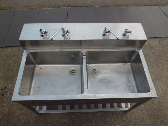 業務用 120㎝幅 2層流し台 シンク 蛇口2個付き 中古