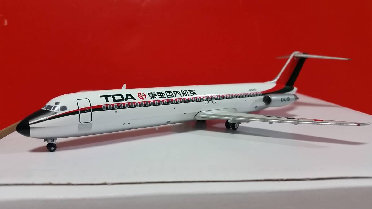 ☆難あり！ Inflight 1・200 スケ－ル 東亜国内航空 TDA Toa Domestic