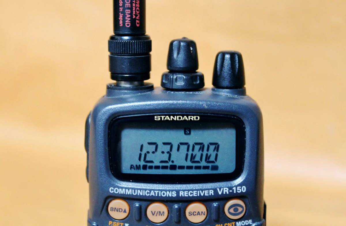 広帯域受信機　STANDARD VR-150 　通電確認済 スタンダード 広帯域受信機 VR-150 フルカバー受信改造済0.1-1299MHz