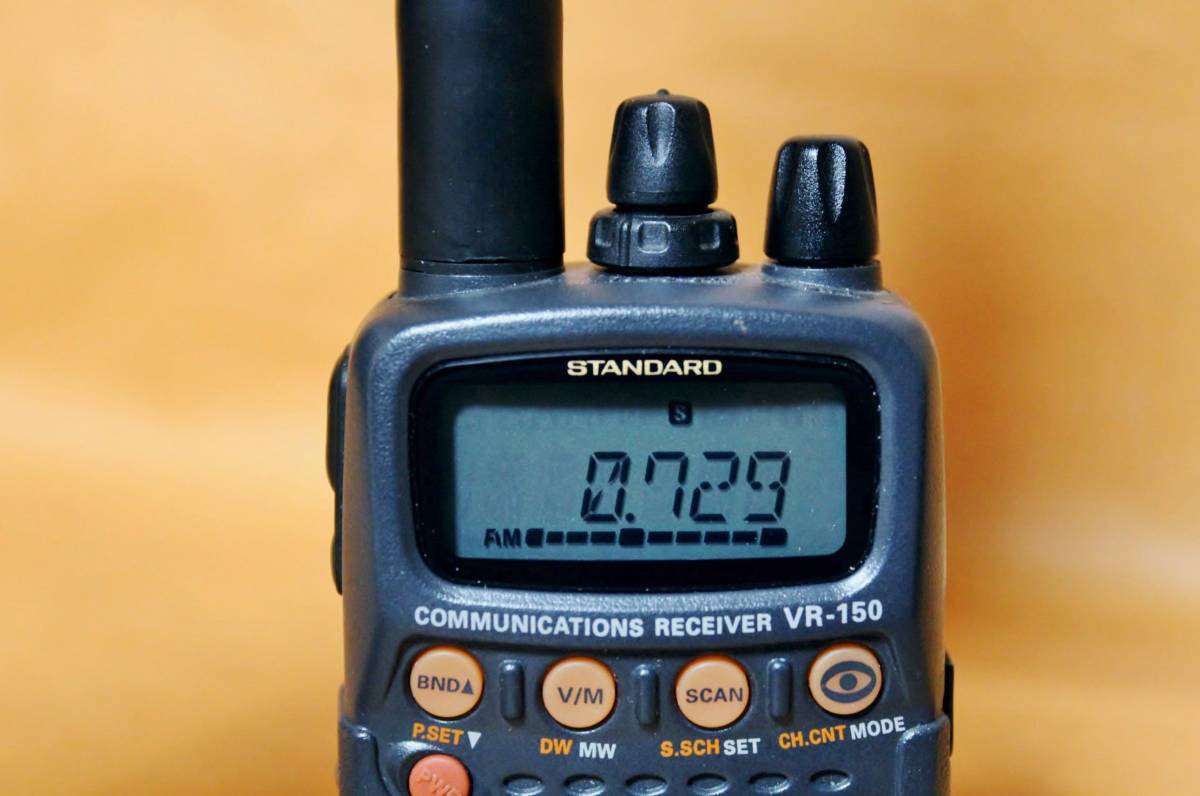 広帯域受信機 VR-150　単3電池新品2本付き スタンダード 広帯域受信機 VR-150 フルカバー受信改造済0.1-1299MHz
