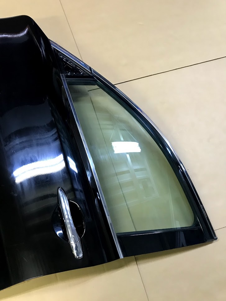 日産 51系 フーガ 純正 左 フロントドア 中古品 Y51 HY51 KY51 KNY51