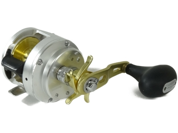 中古 SHIMANO シマノ CALCUTTA カルカッタ 800F ベイト リール 釣具