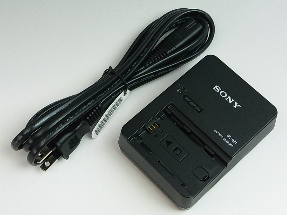 ☆◆新品同様◆SONY/ソニー◆バッテリーチャージャー◆BC-QZ1◆高容量バッテリーNP-FZ100専用の急速充電チャージャー◆